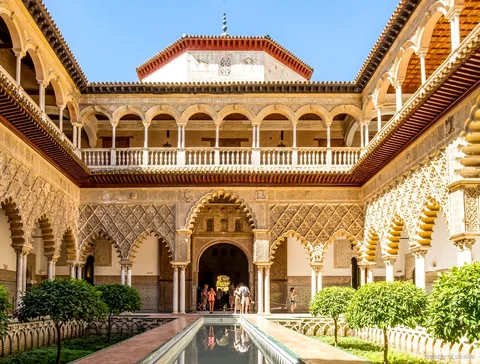 Biljett utan kö till Alcázar Sevilla, arkaderna i Patio de las Doncellas