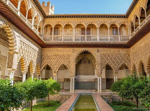 Mobil sesli rehber uygulamasıyla Sevilla Alcazar kendi başına ziyaret
