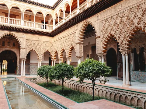 Sevilla Alcazar VIP erken giriş turu, açılıştan önce boş saray