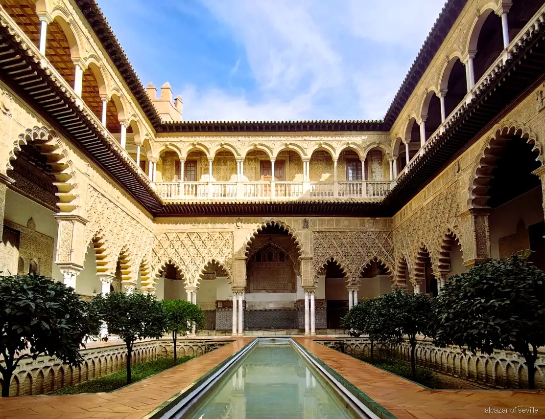 Tour guiado en grupo reducido por el Alcázar de Sevilla, máximo 10 personas
