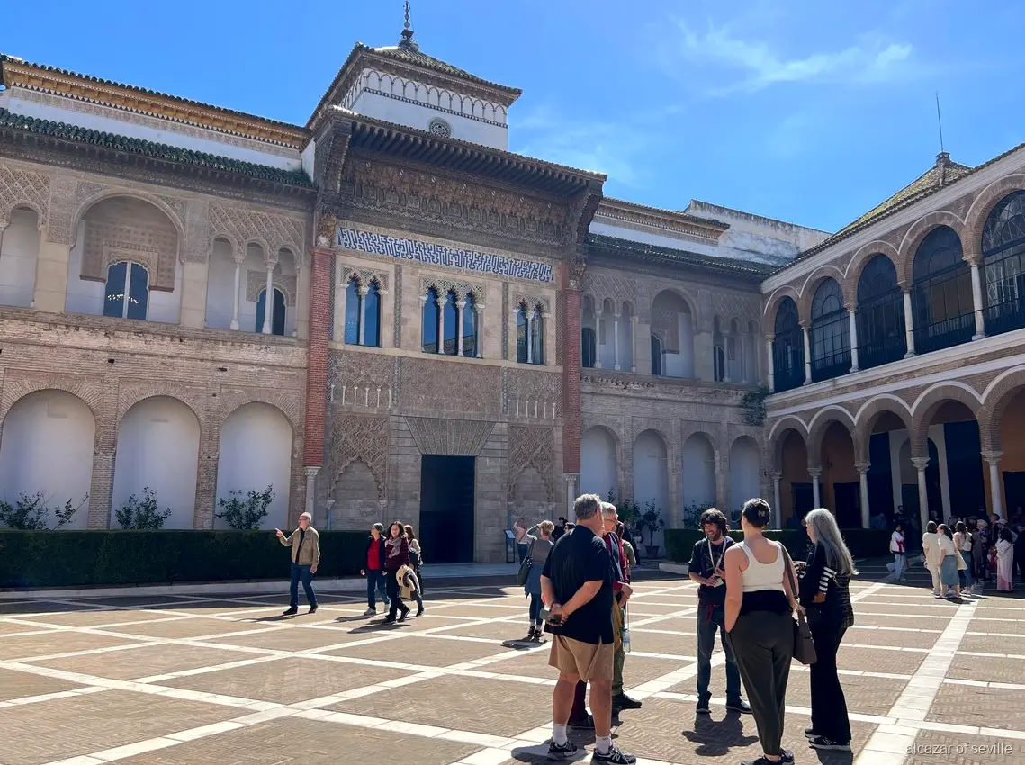 Tour Alcazar di Siviglia in piccolo gruppo con ingresso rapido
